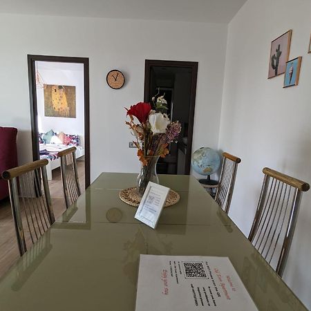 Old Town Apartment Букурещ Екстериор снимка