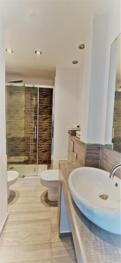 Old Town Apartment Букурещ Екстериор снимка